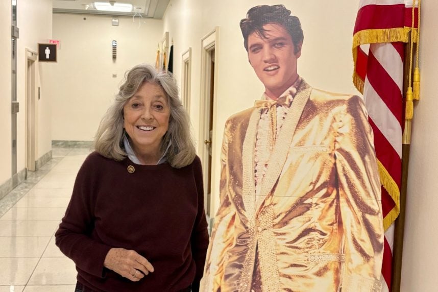 Dina Titus gambling deduction restoration