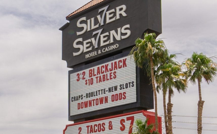 Las Vegas scorpion sting, Silver Sevens Hotel scorpion, Arizona bark scorpion Las Vegas, scorpion in hotel room, Las Vegas hotel pest control